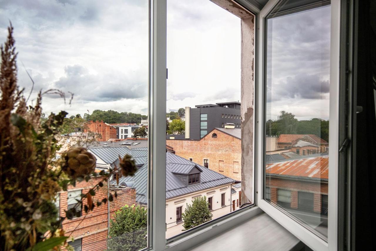 Old-New Apartment In Central Kaunas Bagian luar foto